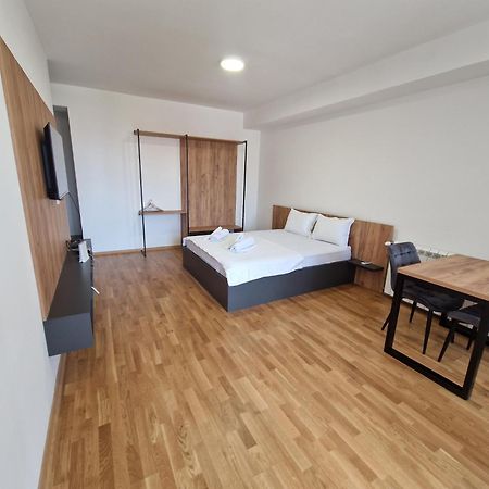 Luxury Apartment Iva III Skopje Eksteriør billede