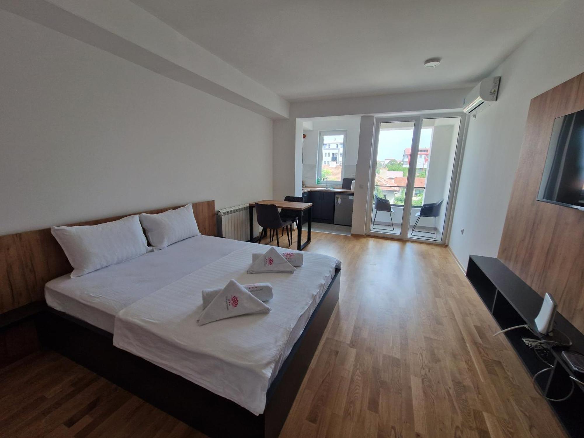 Luxury Apartment Iva III Skopje Eksteriør billede
